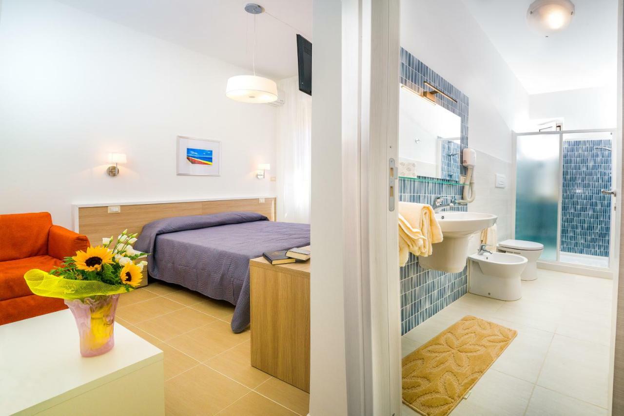 Hotel Caudullo 勒托阳尼 外观 照片